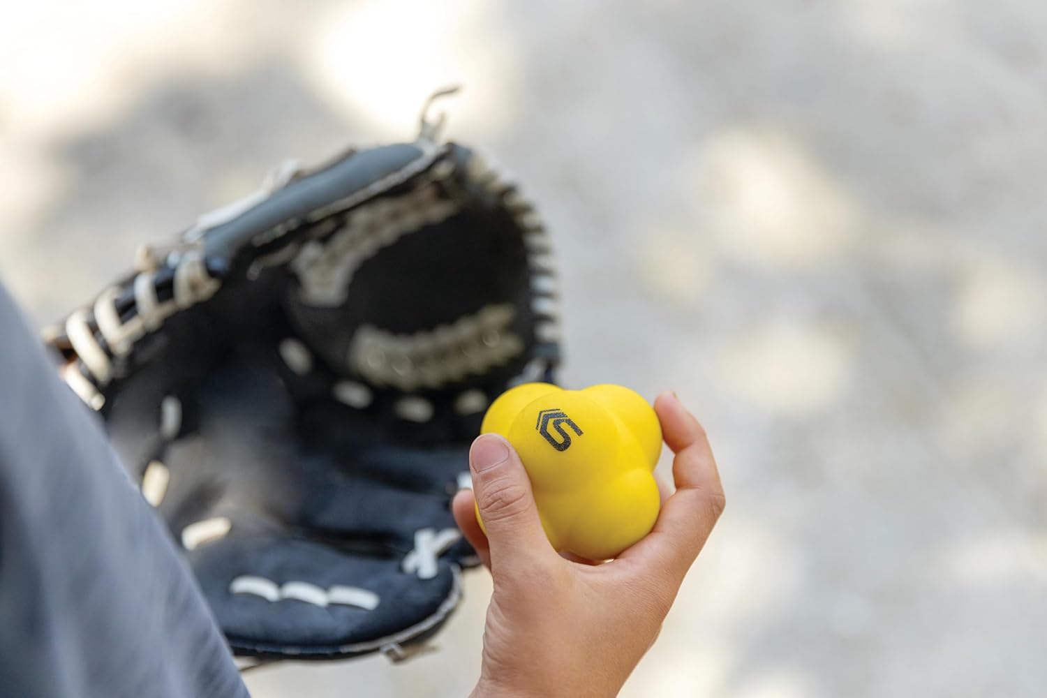 SKLZ Reaction Ball -Baseball and Softball Reflex and Agility Trainer - Image 2