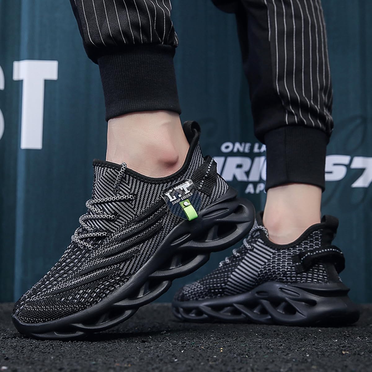 DLWKIPV Men Running Shoes Men's Tennis Shoes Lightweight Breathable Fashion Sneakers Non Slip Workout Gym Shoes for Running - Image 2
