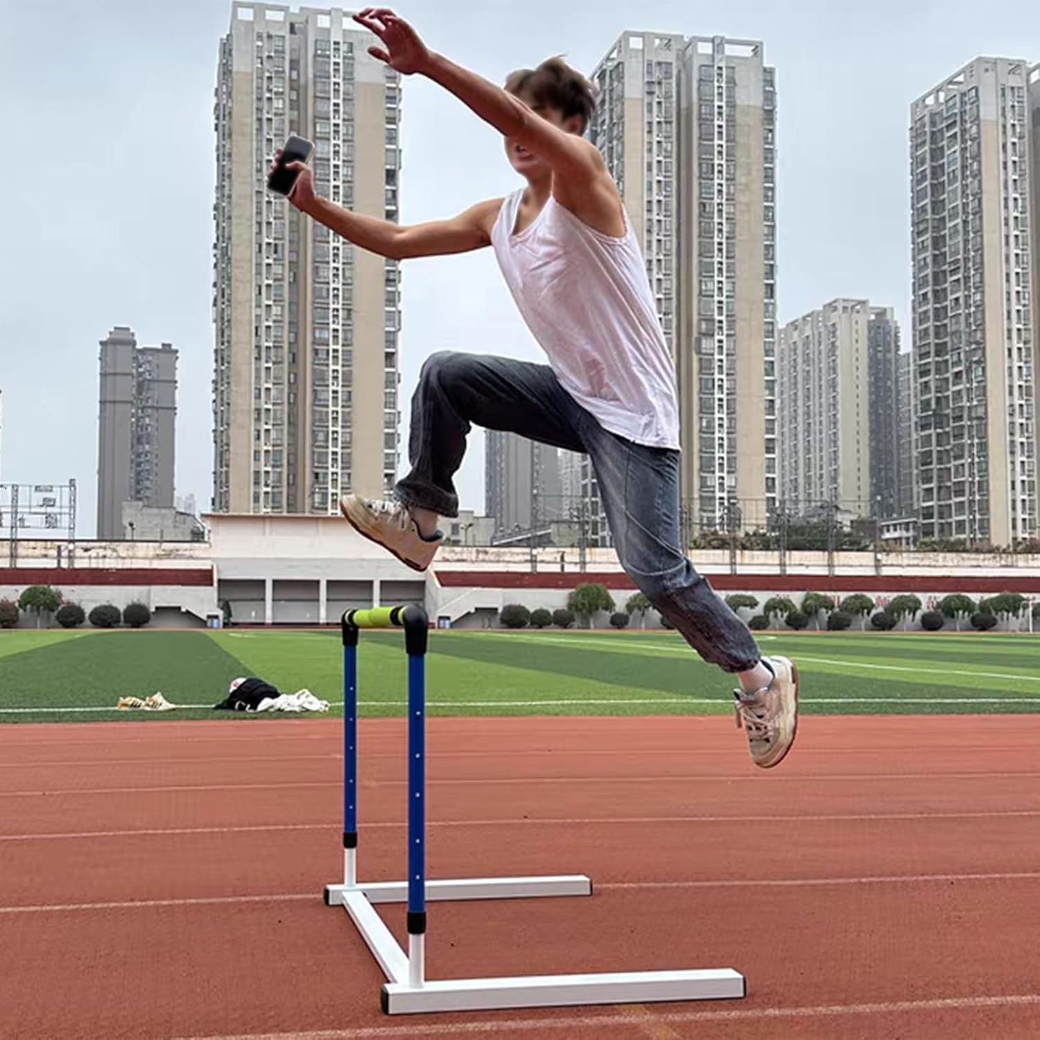 Hurdles Outdoor Jumping Training Hurdles 29.92 in - 42 in, Soccer Basketball Speed Workout Hurdling, Athlete/Coach Agility Trainer Equipment