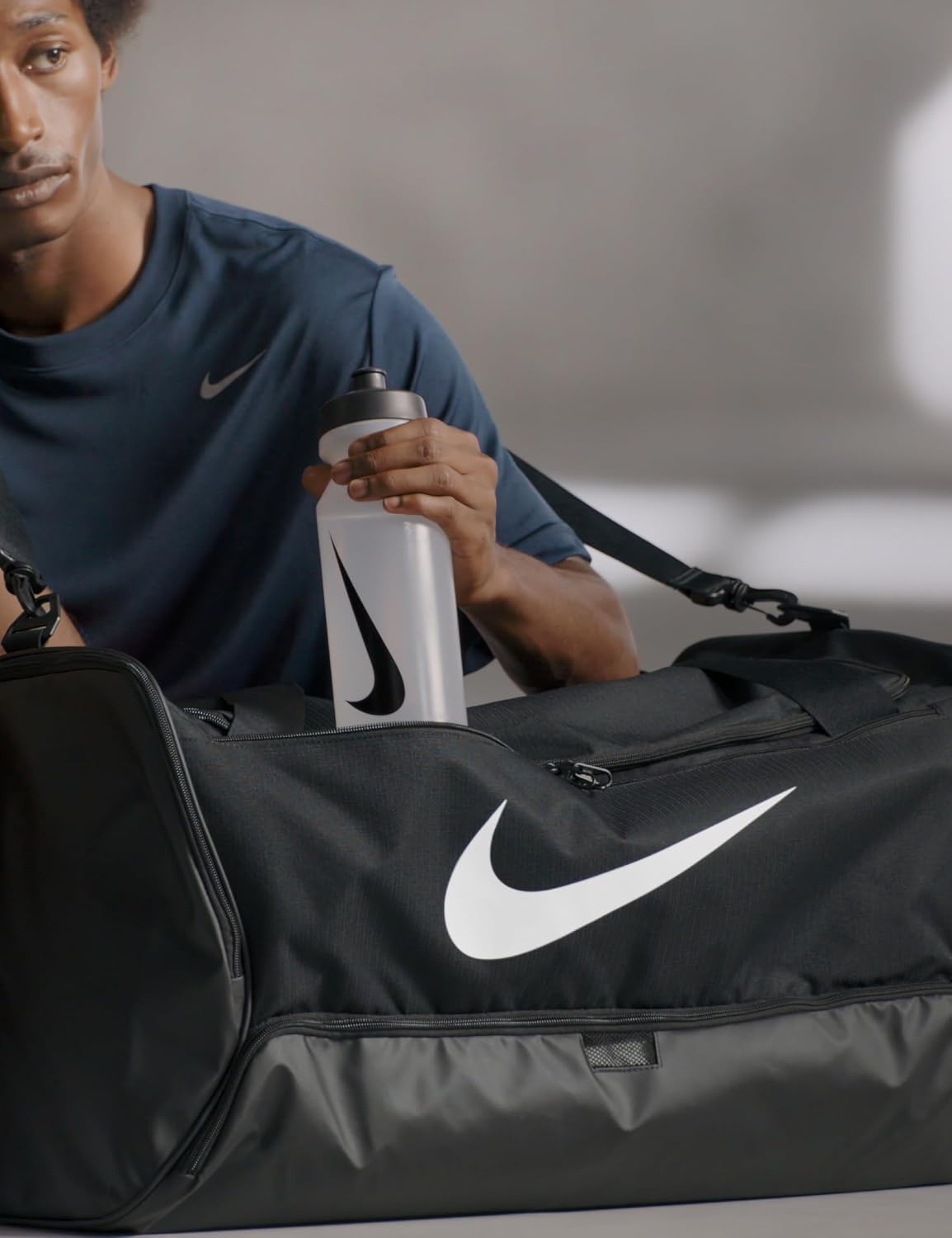 Nike Unisex Adult Gameday Brasilia 9.5 Training Duffel Bag (25L, 41L, 60L, or 95L) | Mens and Womens - Image 2